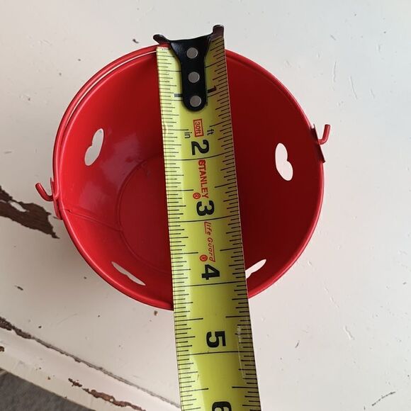 Red Heart Tin (lot of 5) valentines‎ Birthday Party Favor Candy Tubs Metal - Picture 4 of 5